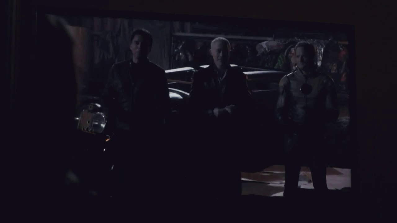 Arrowverse Cast || Shut Up And Dance