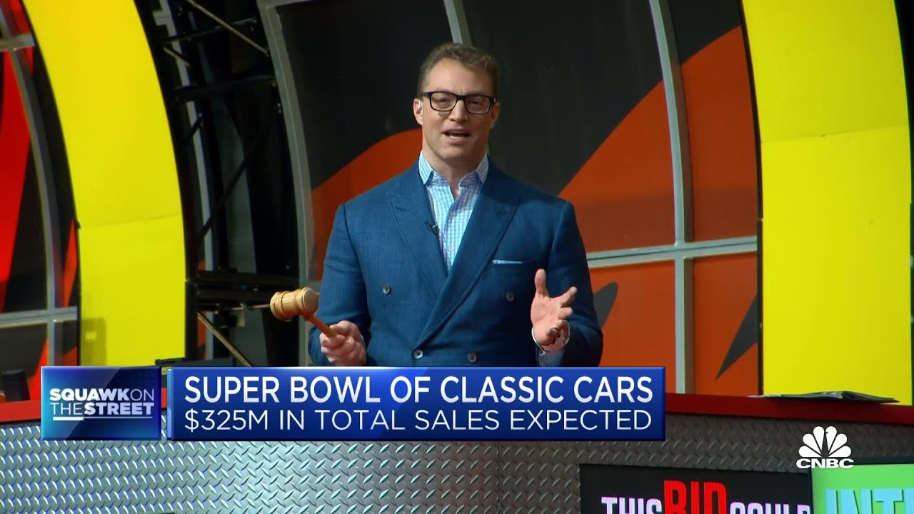 Pebble Beach classic car auction underway with $325M in expected sales