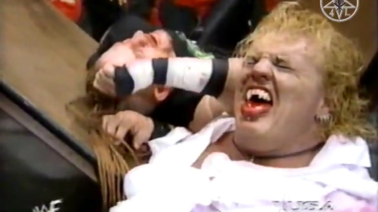 Gangrel vs Road Dogg    |   Raw 01/18/99