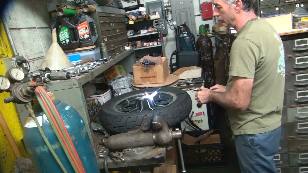 1991 fxr rear wheel broken stripped disc bolt removal rotor harley knipex tool test  tatro machine