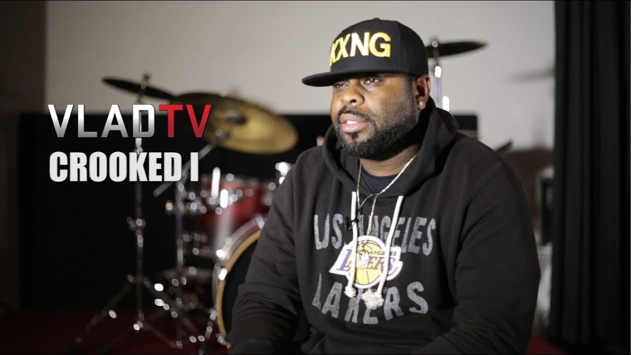 Crooked I вспоминает, как Benzino раскритиковал Эминема за расистский трек