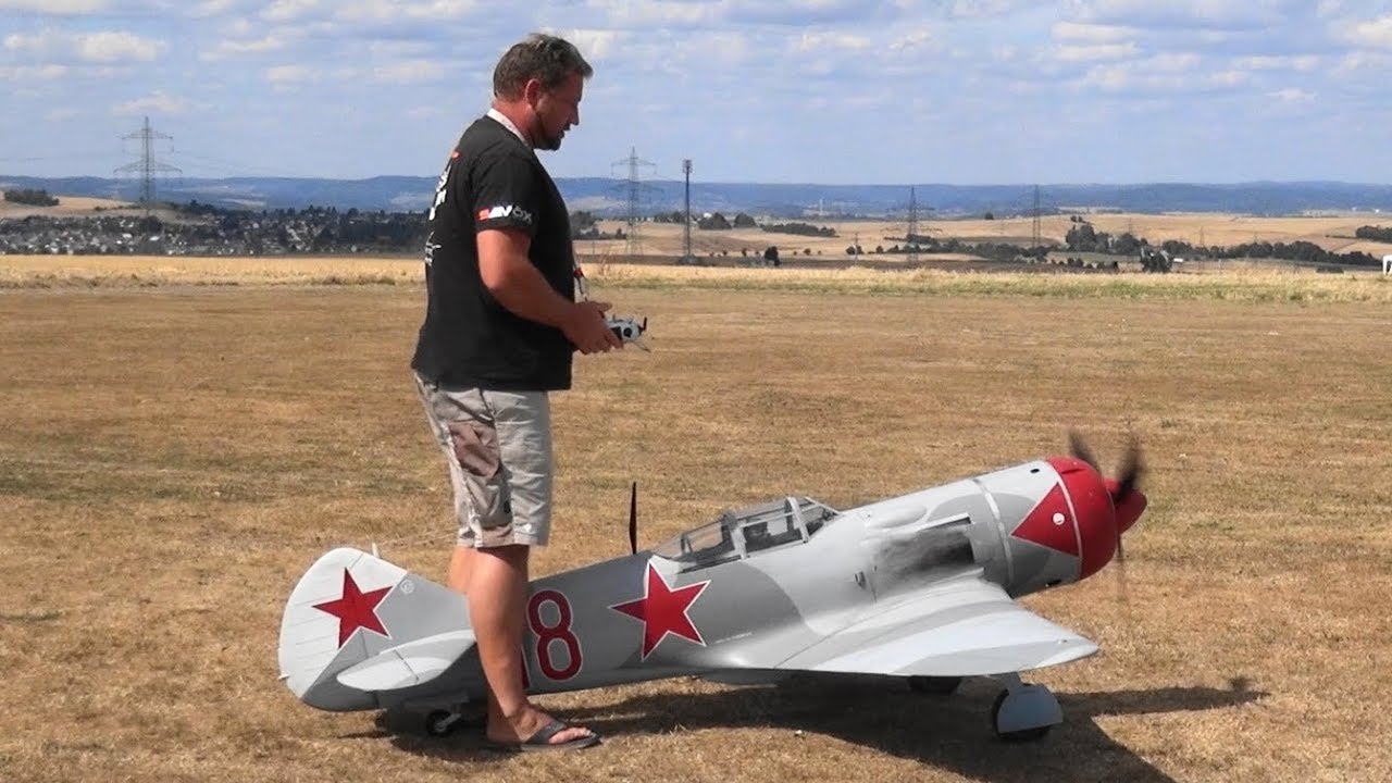 low pass flying Lavochkin La-7 Лавочкин Ла 7 Gaint Scale Warbird