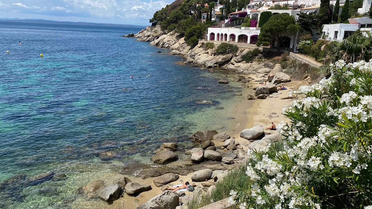 Platja de Canyelles Petites • Roses • Alt Empordà • Cap de Creus • Costa Brava • Juliol 2023