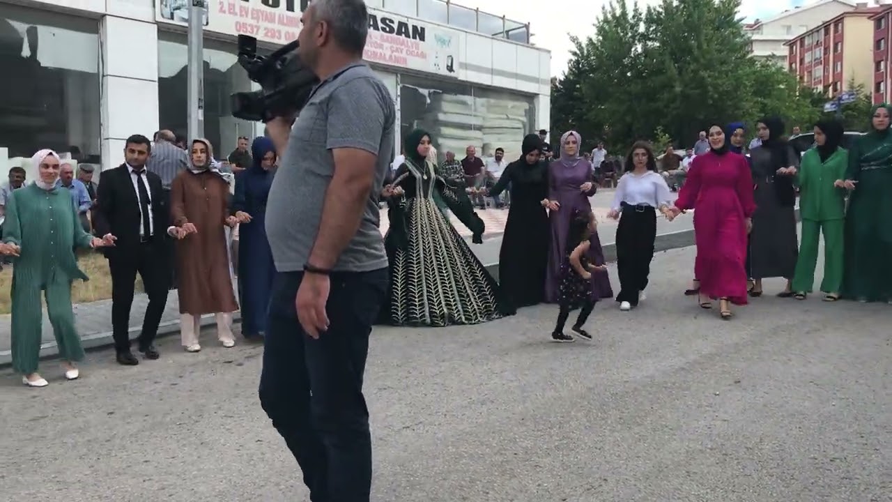 Halayın Hakkını Verenler - Çorum Sungurlu Balkaya köyü - Efsane Halaylar