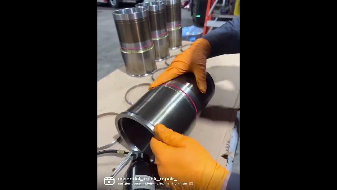 Cummins overhaul liners installation