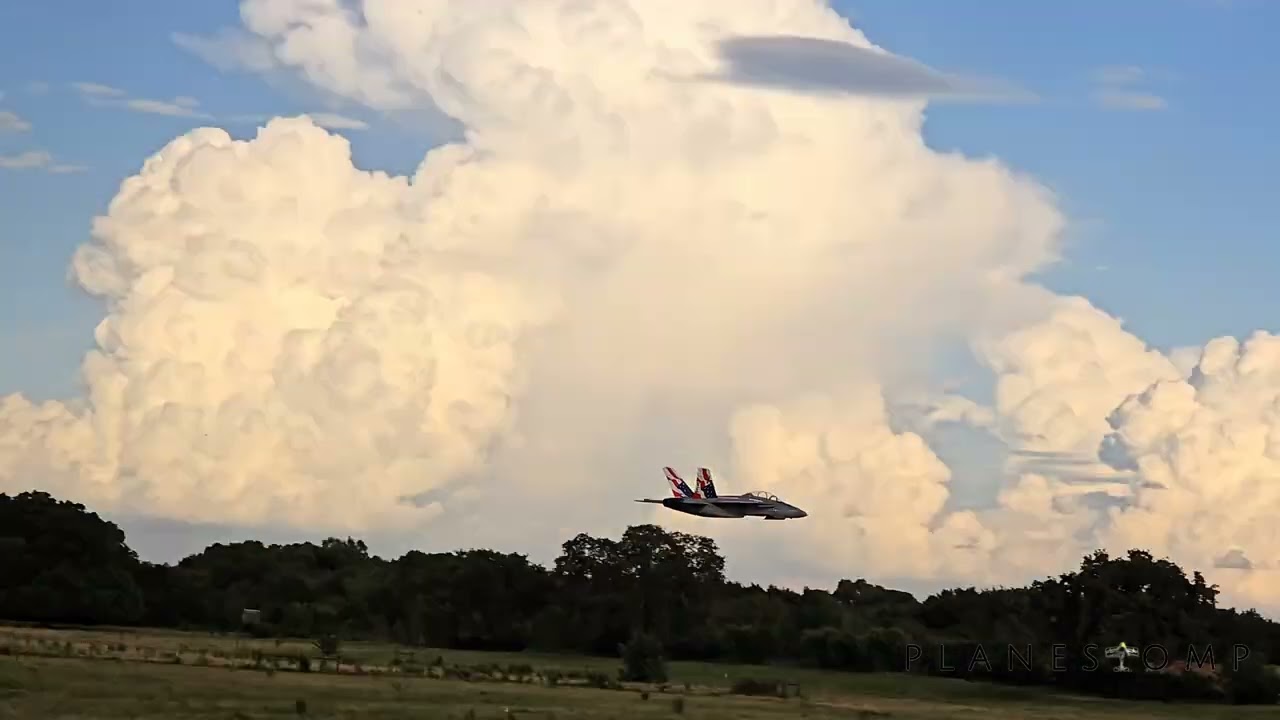 Jet Ruler F18
