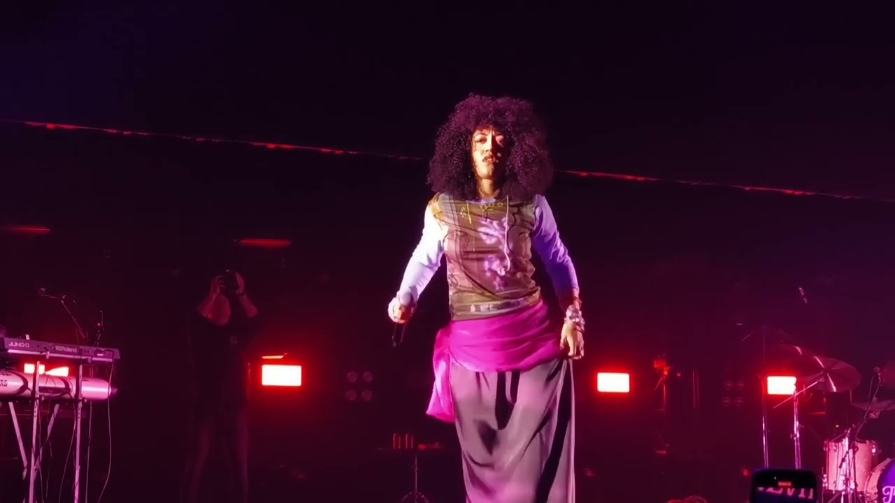 Jenevieve - Head Over Heels (Live at Phase Live House in Shanghai, China, 2024/12/4)