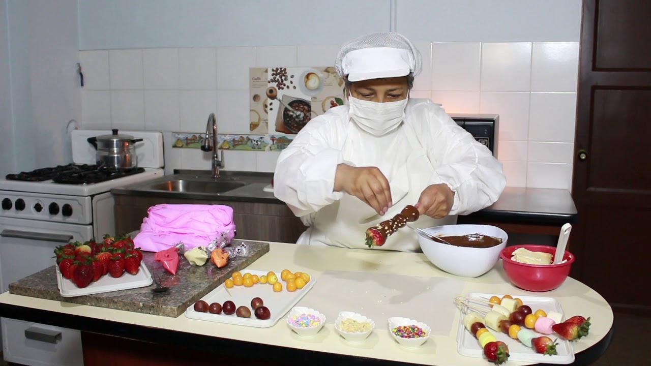 Curso de Chocolatería - Clase 6 - Frutas Achocolatadas