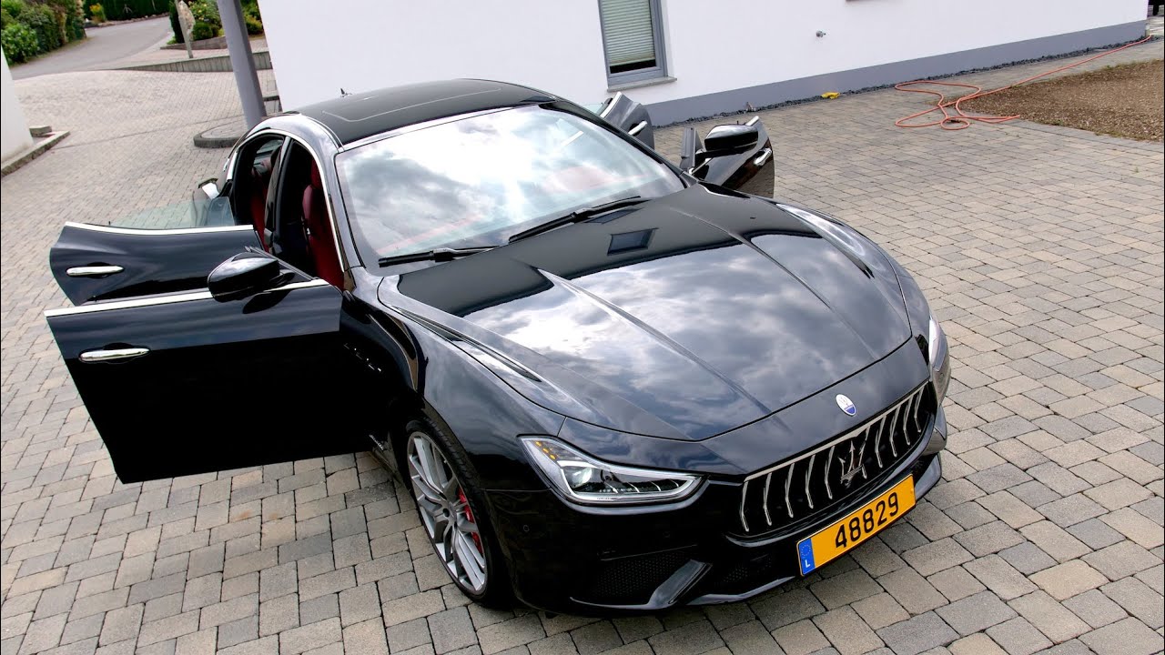 Maserati Ghibli GranSport  SQ4  2019 ... LOUD REVS