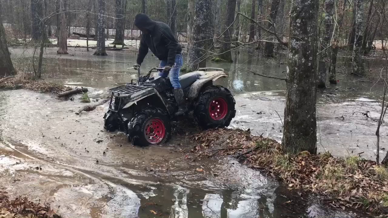 Yamaha Timberwolf 250 4x4, Kawasaki Bayou 220 Mud Ride Pushing It Too The Max