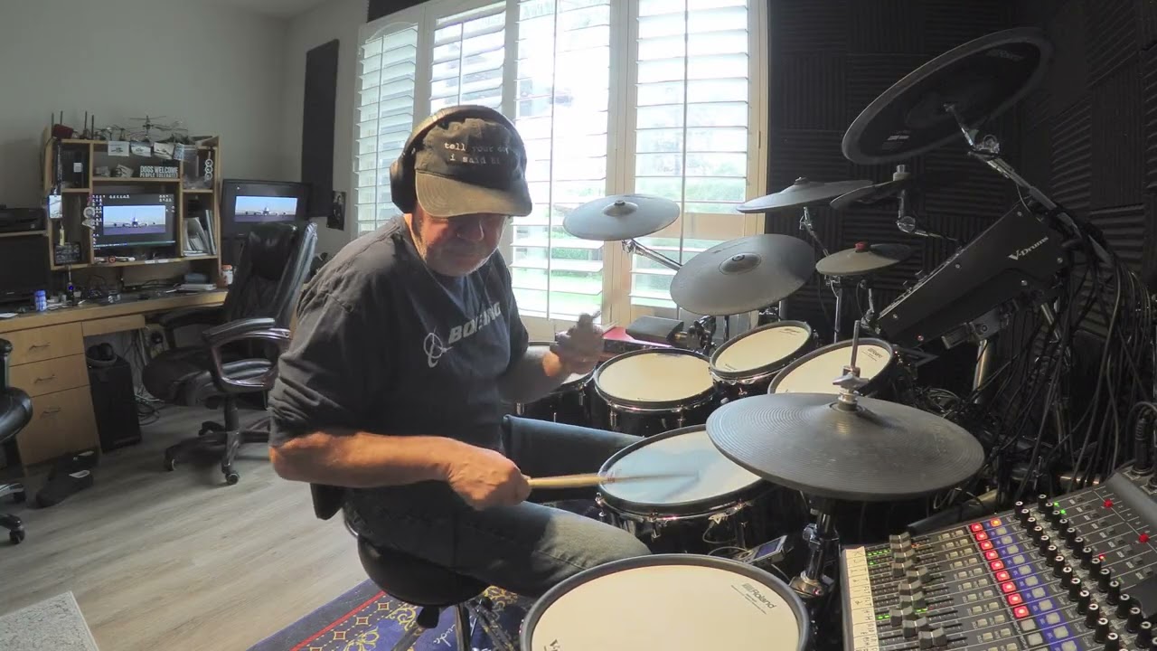 Yellow Jackets - The Hornet (Drum Cover)