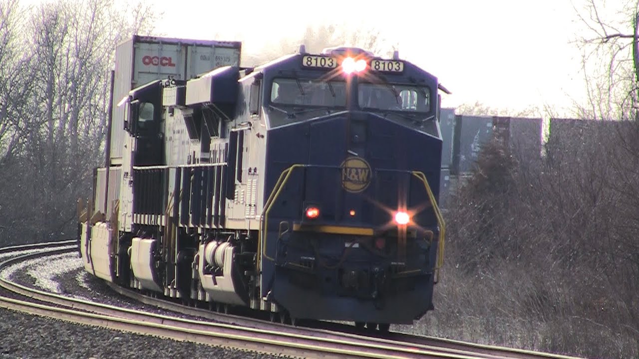 NS 8103 East ( Norfolk & Western Heritage ) on 1-15-2013