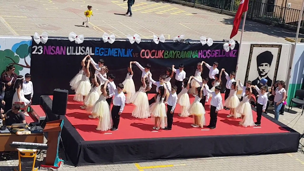 2 A SINIFI GÜLNİHAL GÖSTERİSİ
