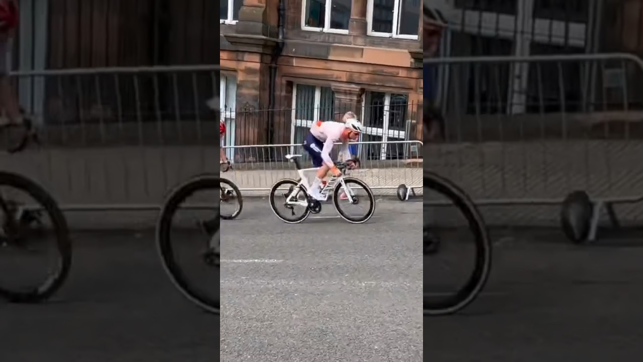Van der Poel making steep look flat 🚀 #shorts #cycling