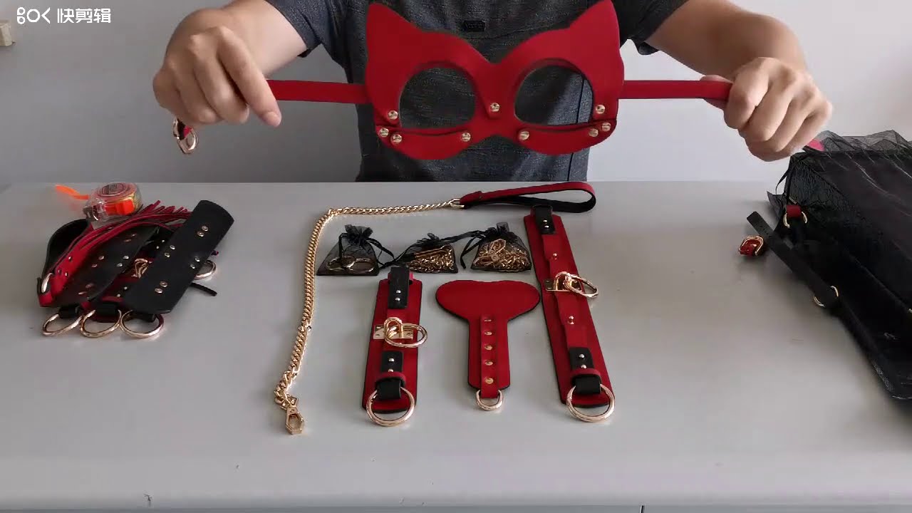 SM luggage leather