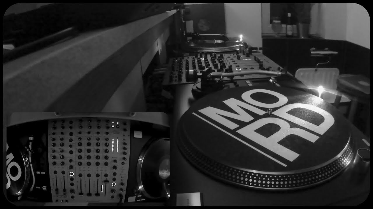 Lucky 13: all vinyl, all Techno.