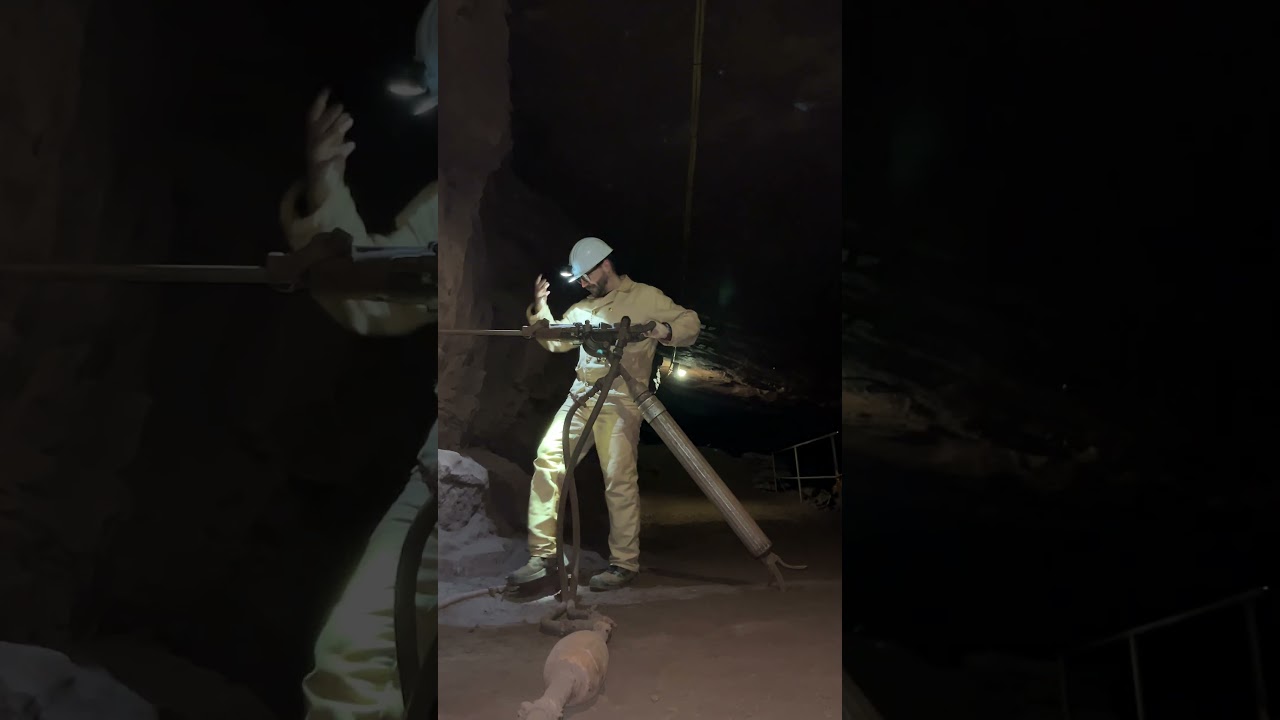 Das Bergwerk ist der Hammer | #bohrhammer #bohren #work #bergwerk #portawestfalica #minden
