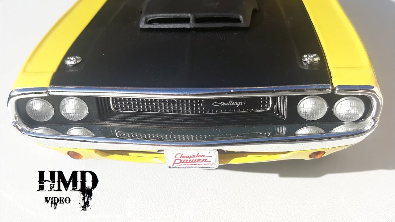 1970 Dodge Challenger T/A Trans Am Classic Muscle Car Yellow ERTL 1/18 Diecast