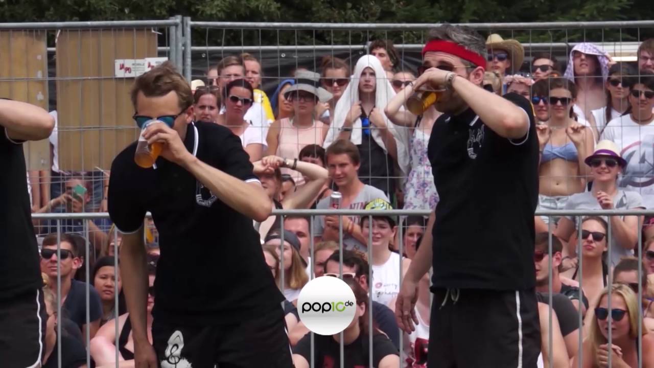 Flunkyball mit Kraftklub auf dem Kosmonaut-Festival 2016