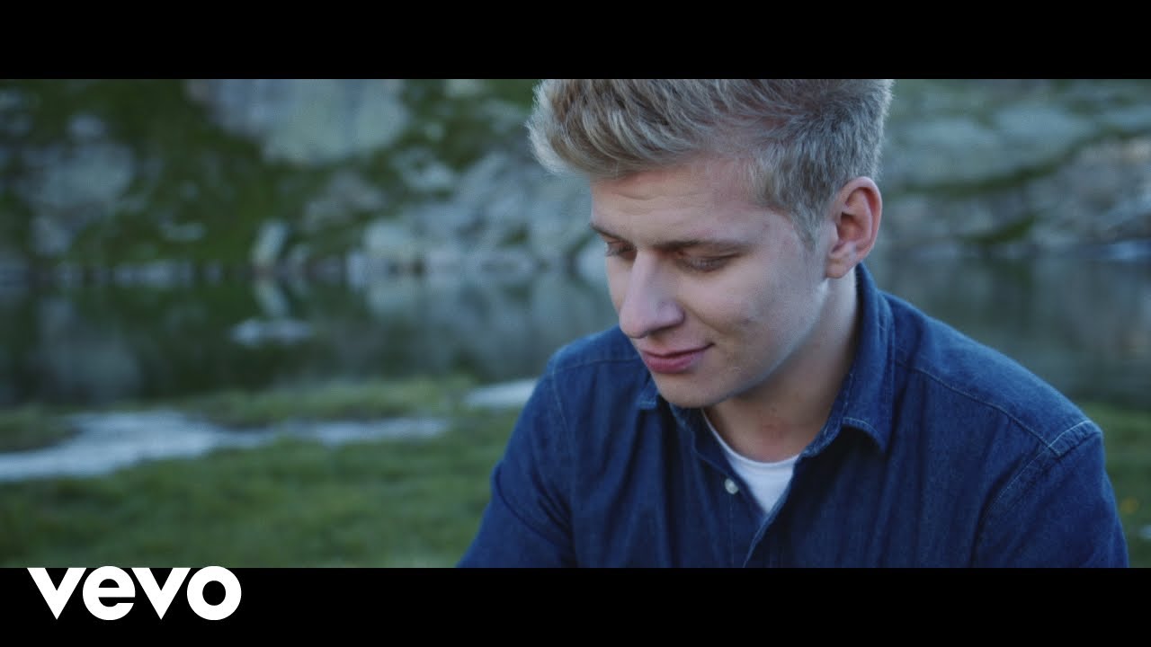 Thorsteinn Einarsson - Symphony (Veiðimaður) (Official Video)