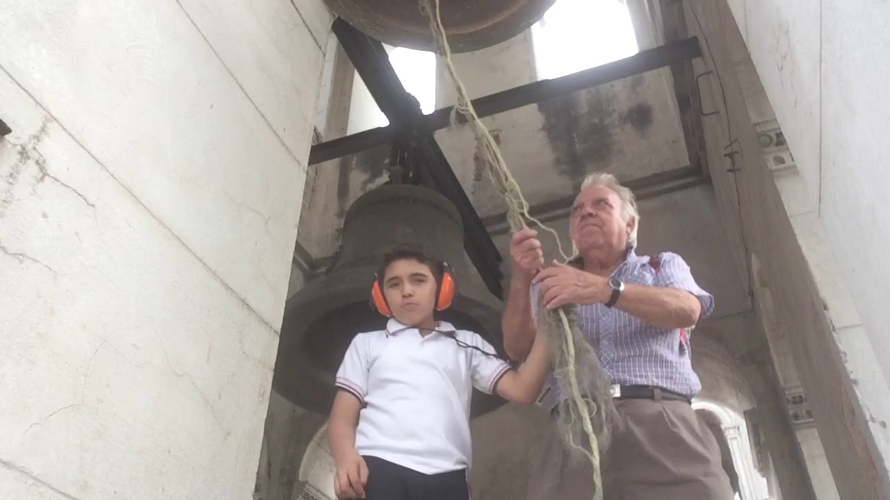 Llegada de la virgen de Zapopan a la sagrada familia (repique de campanas)