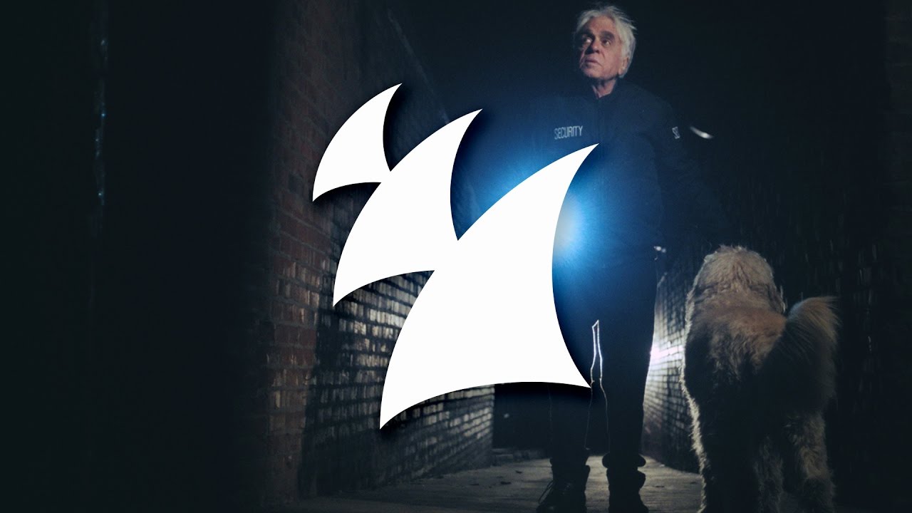 GoldFish feat. Diamond Thug - Deep Of The Night (Official Music Video)