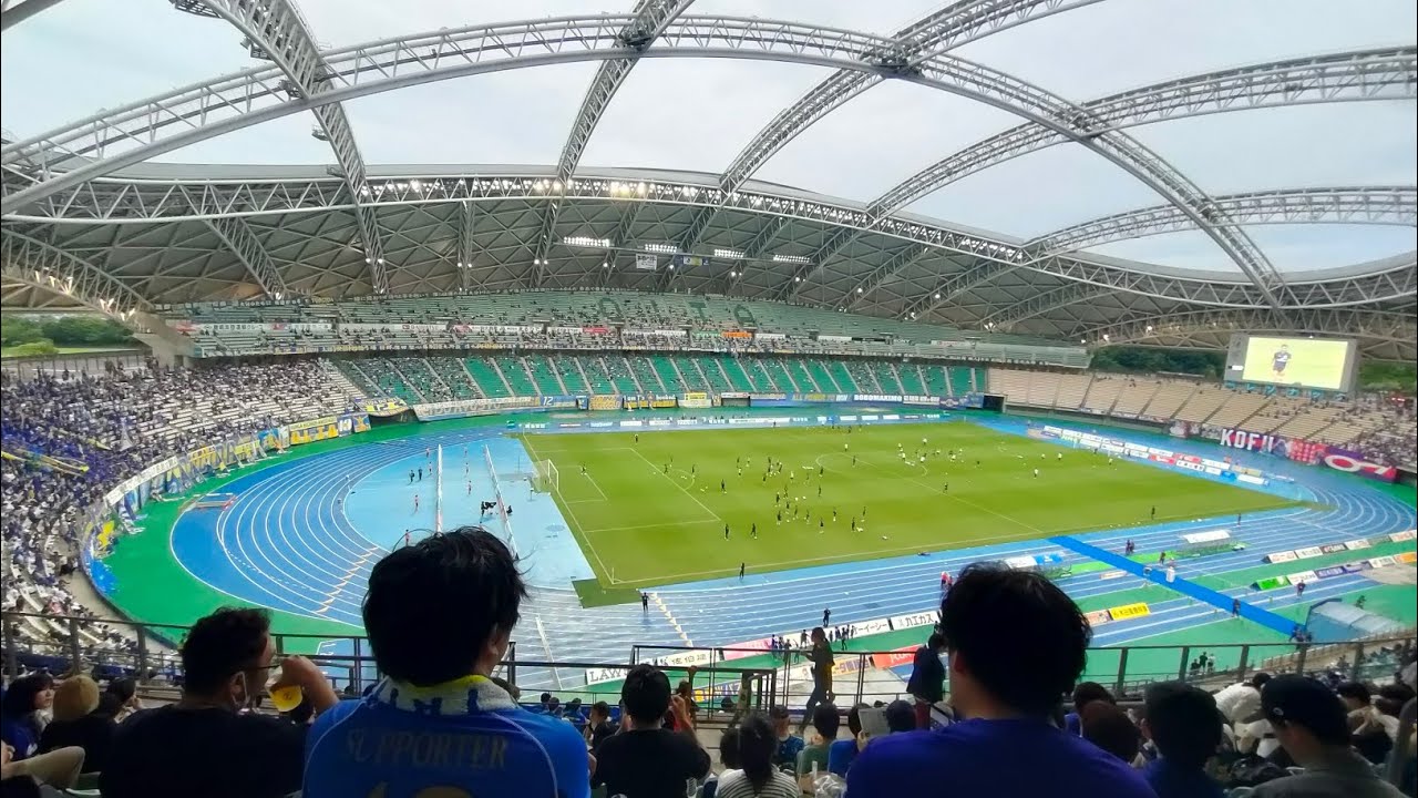 Vlogging Resume || Oita Japan ||My First Football Game Experience at Japan's Resonac Dome||Oita City