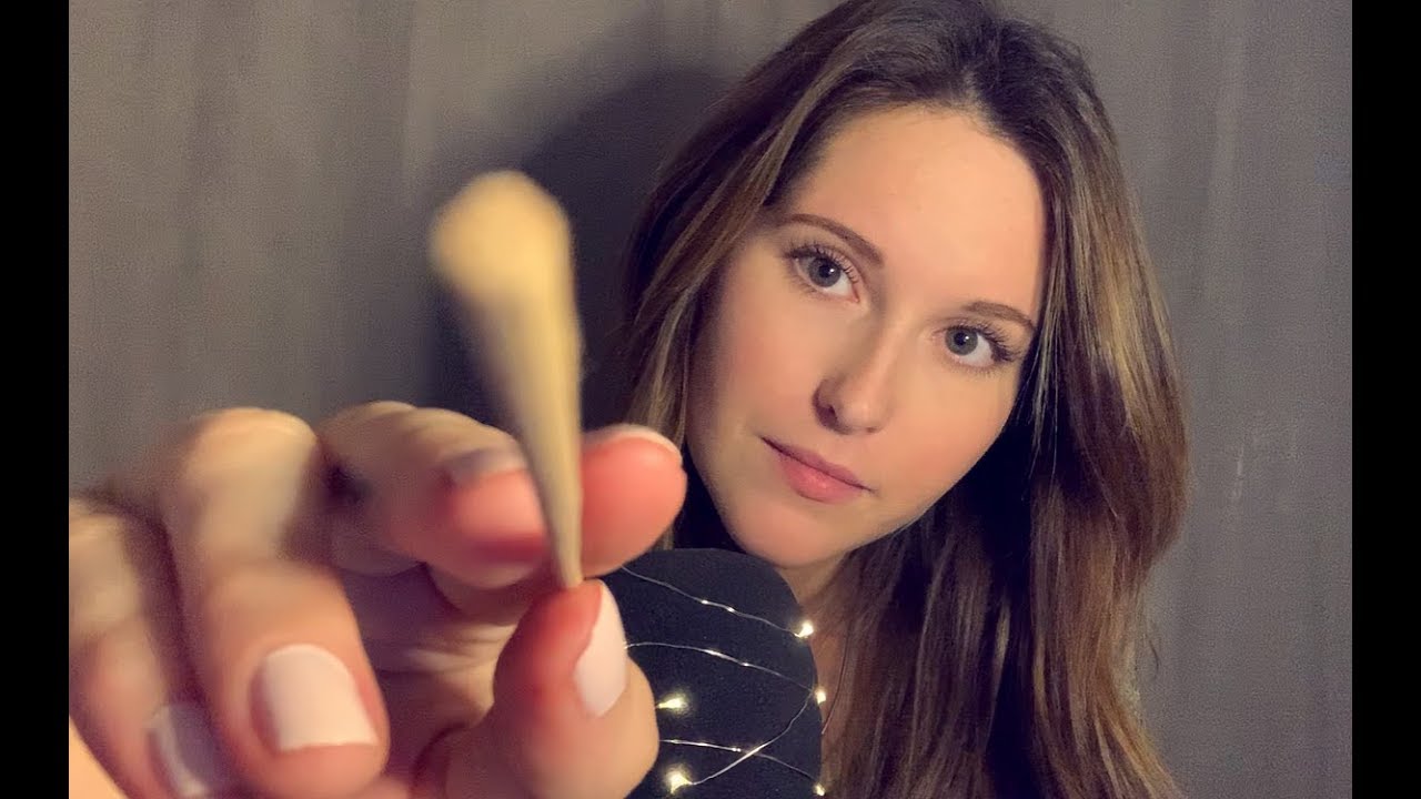 *ASMR québécois* - Stipples, mouth sounds et semi-inaudible!