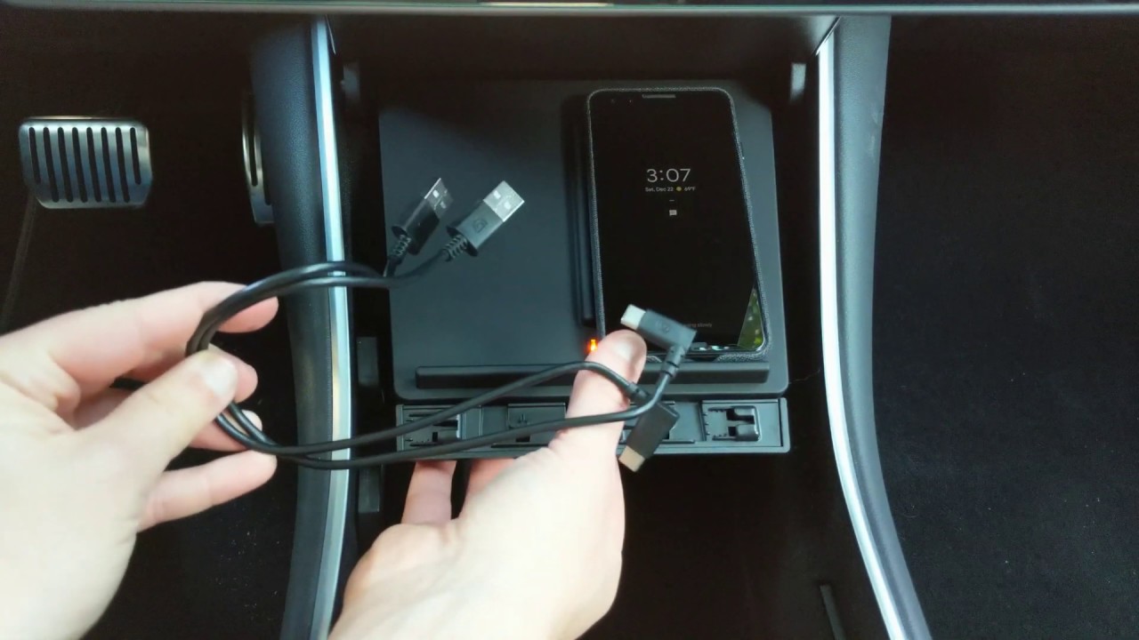 TAPTES Wireless Charging Pad for the Model 3