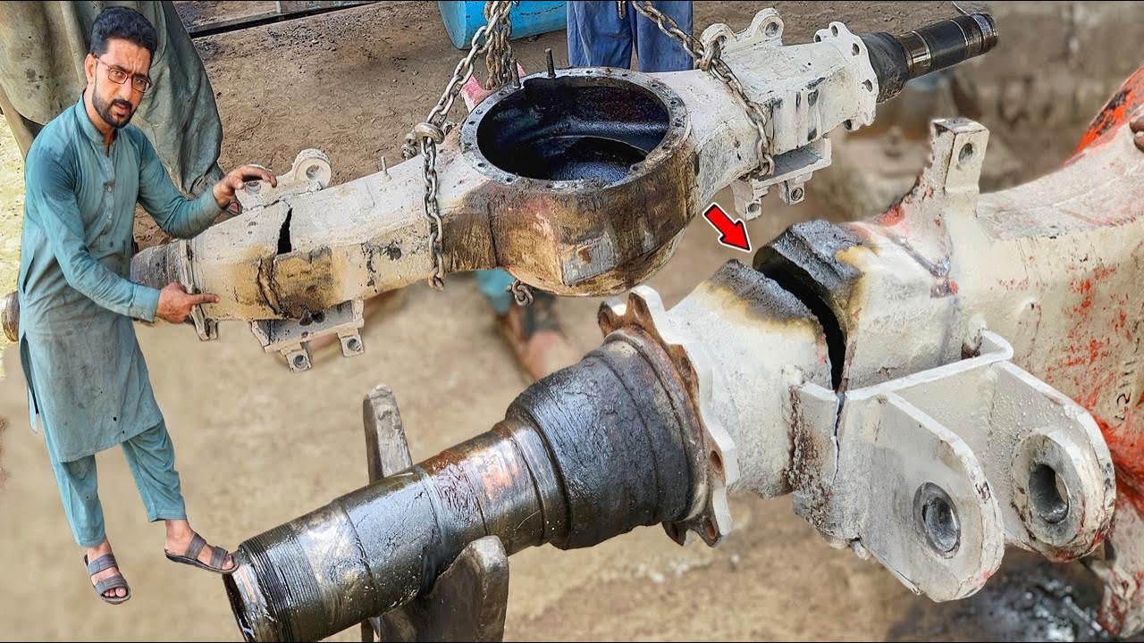 Amazing Process of Repairing Truck Broken Rear Wheel Axle Tube || How To Build Broken Axle