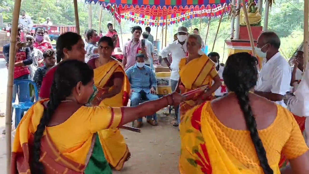Bujji Bujji Ganapayya kolatam