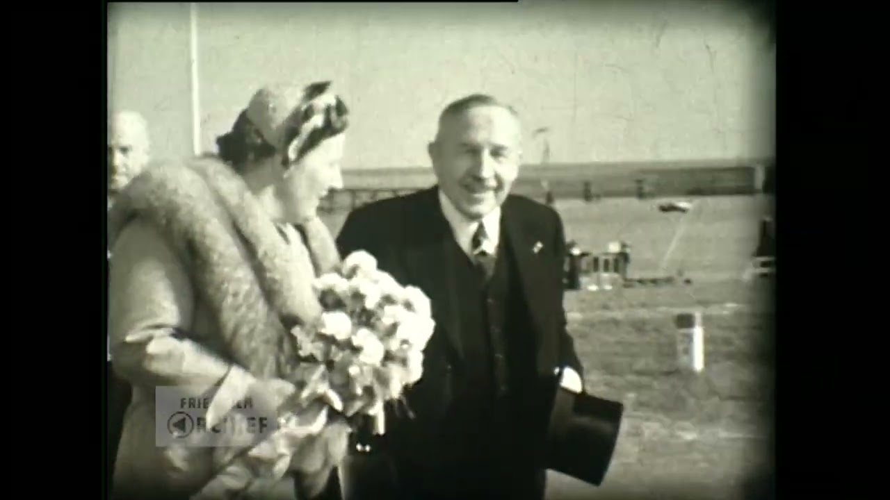 Onthulling monument Ir. Lely op de Afsluitdijk, 1954