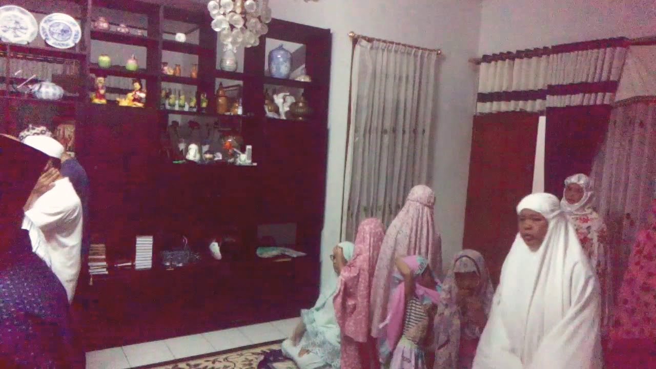 Sholat Isya Berjamaah