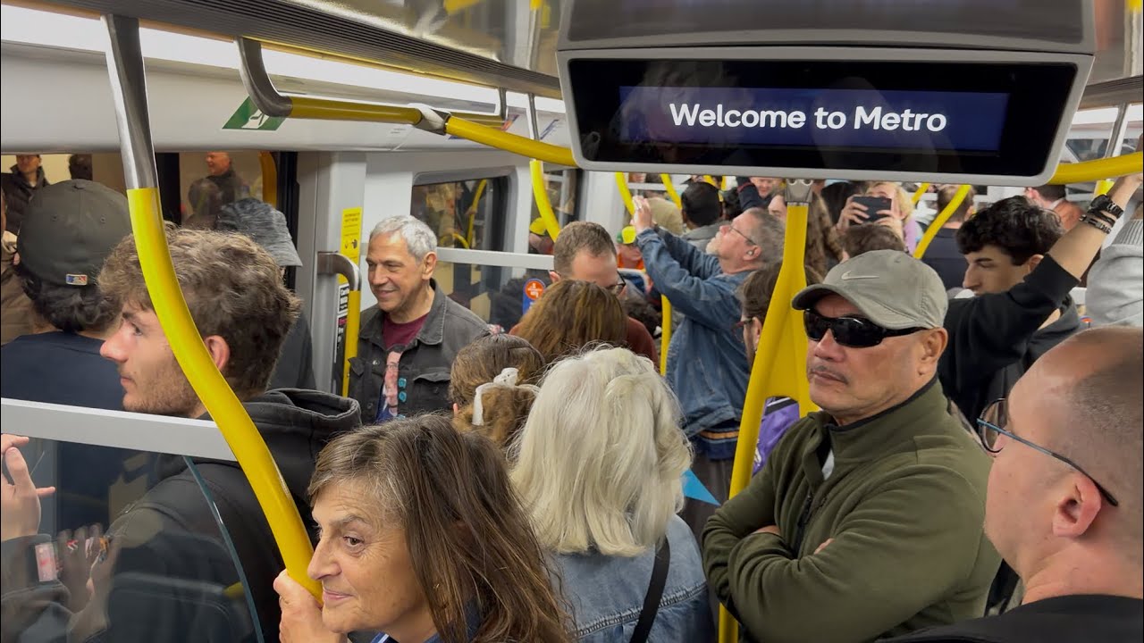 Melbourne Metro Tunnel FIRST TRAIN FULL JOURNEY! (Footscray - Hawksburn)