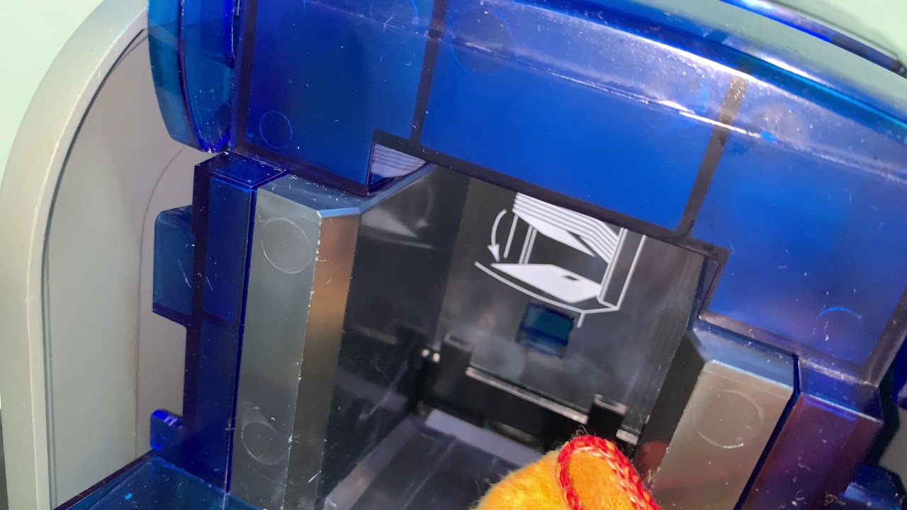 Como fazer uma limpeza interna na Datacard SD260