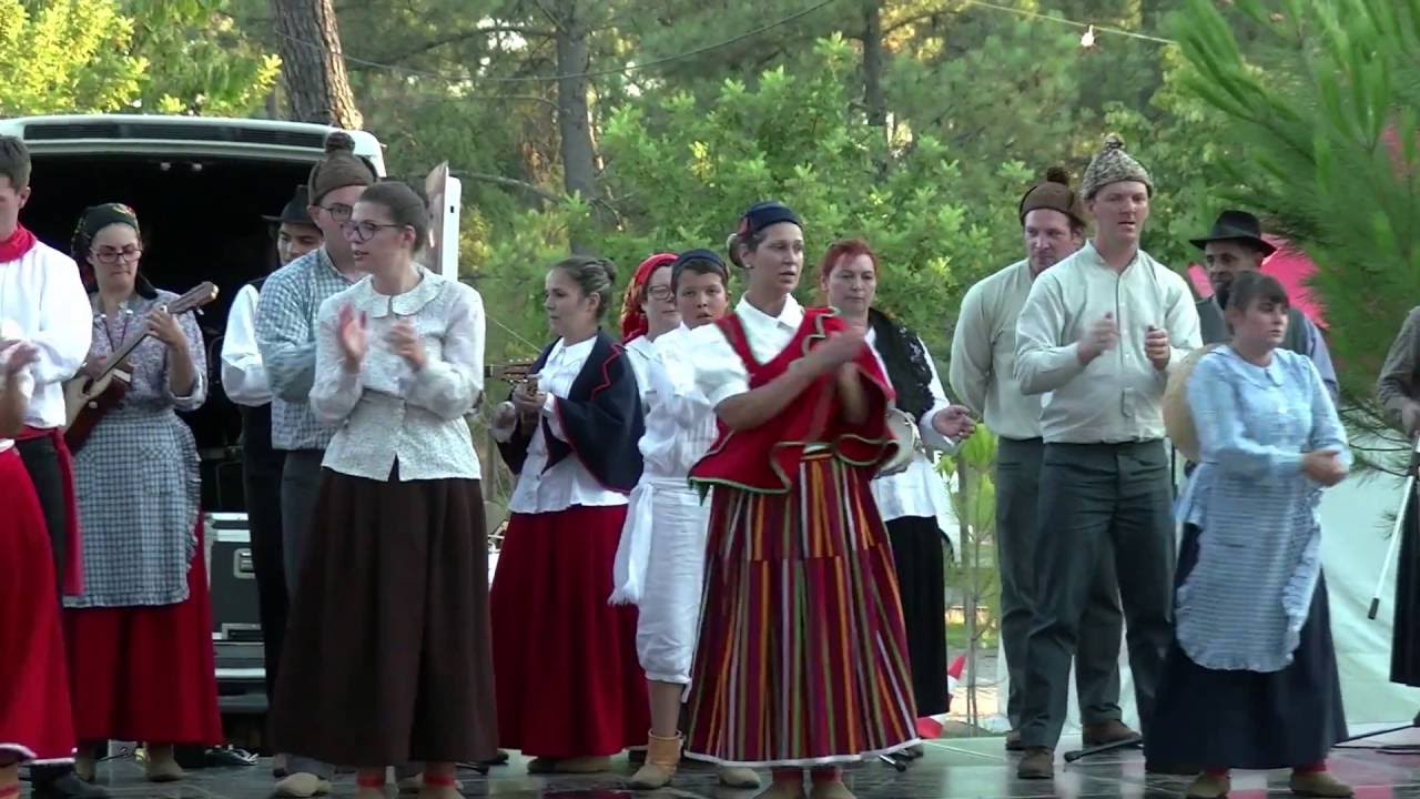 Baile das romarias. Grupo Santo António da Serra. (Entrada e apresentação)