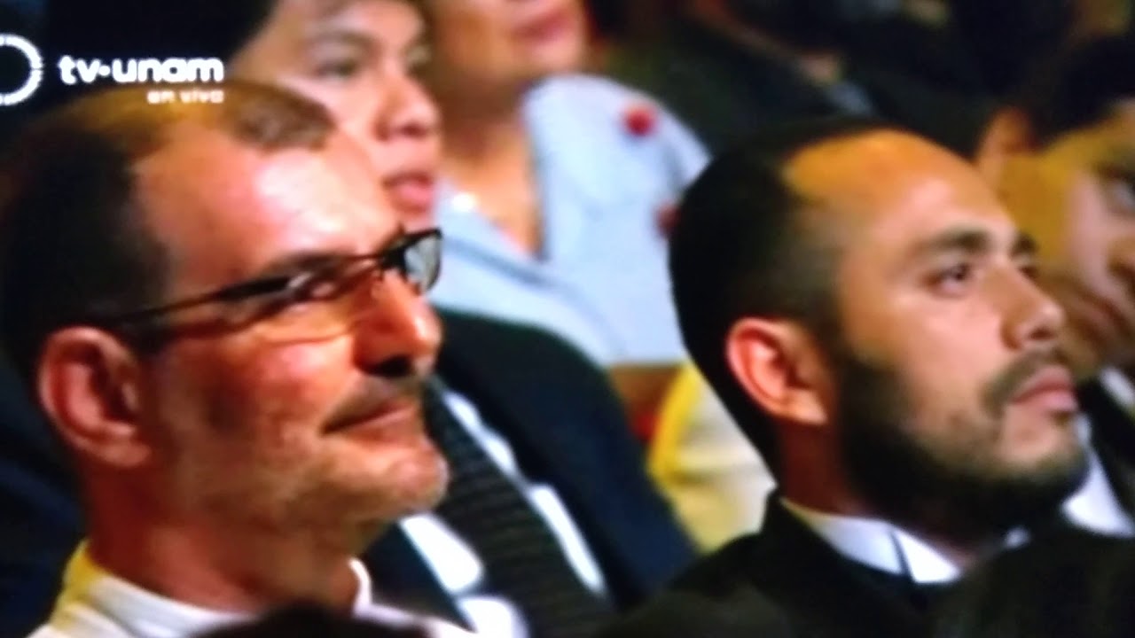 Toni Kuhn recibe el Ariel de oro