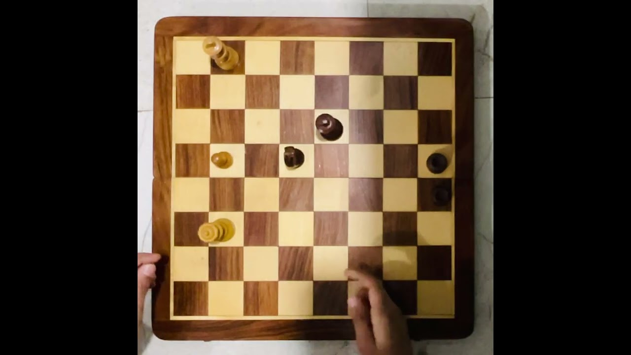 When two rooks are better vs when a queen is better 