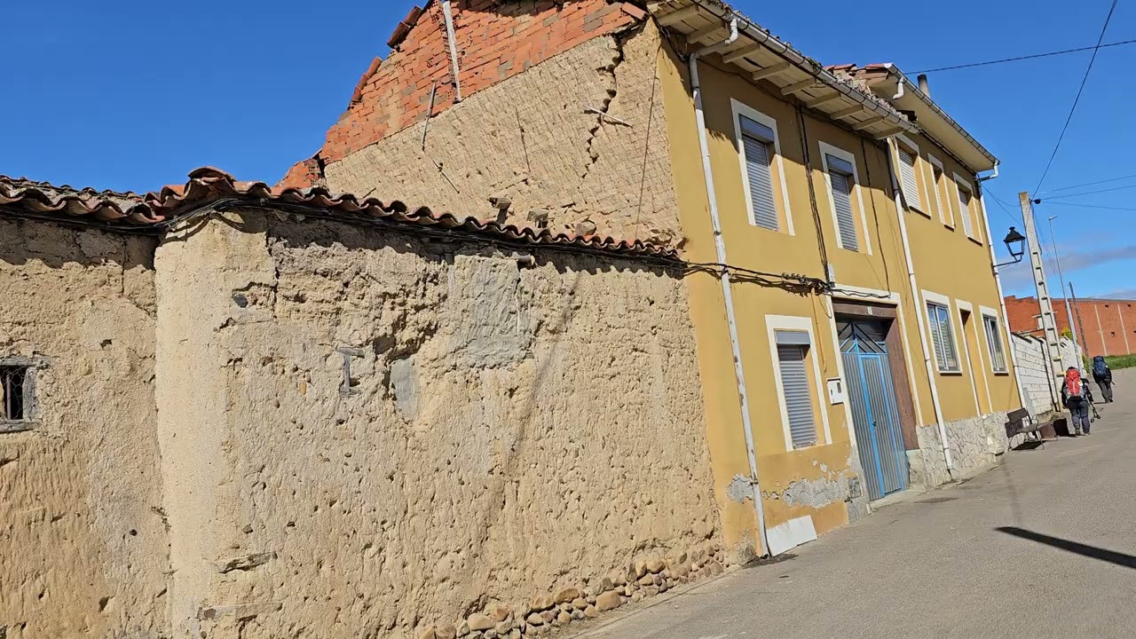 V392 - Camino Francés - 2023/24 - E23 - San Martín del Camino - Astorga