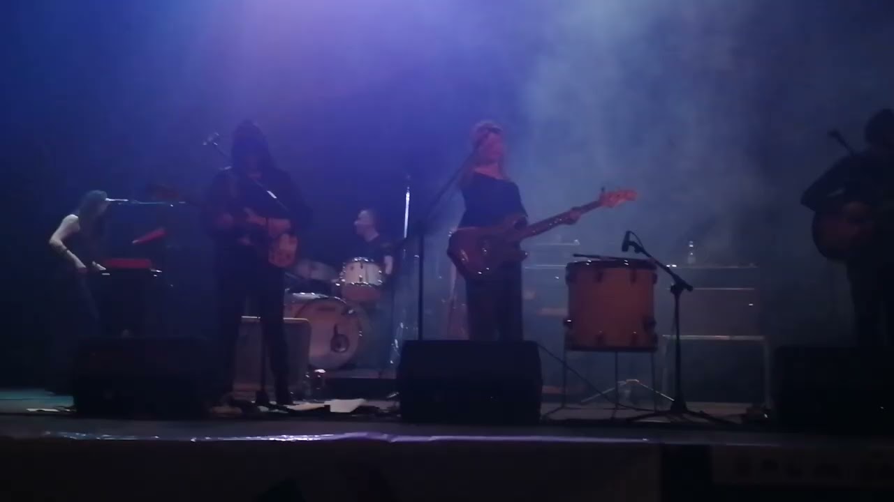 A Toys Orchestra 