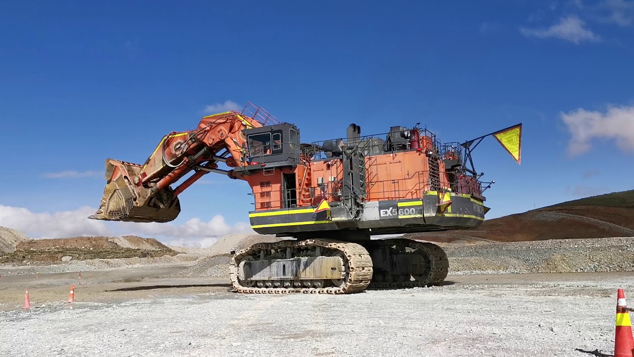 PALA HITACHI EX 5600