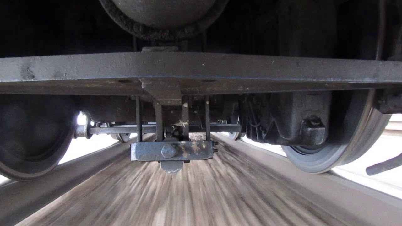 Locomotiva electrica 060 EA - patinare roti