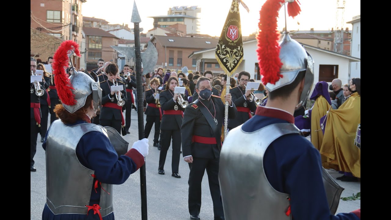 Procesión del traslado de los pasos de la  ermita de la Soledad a Santa María La Mayor en Ólvega.