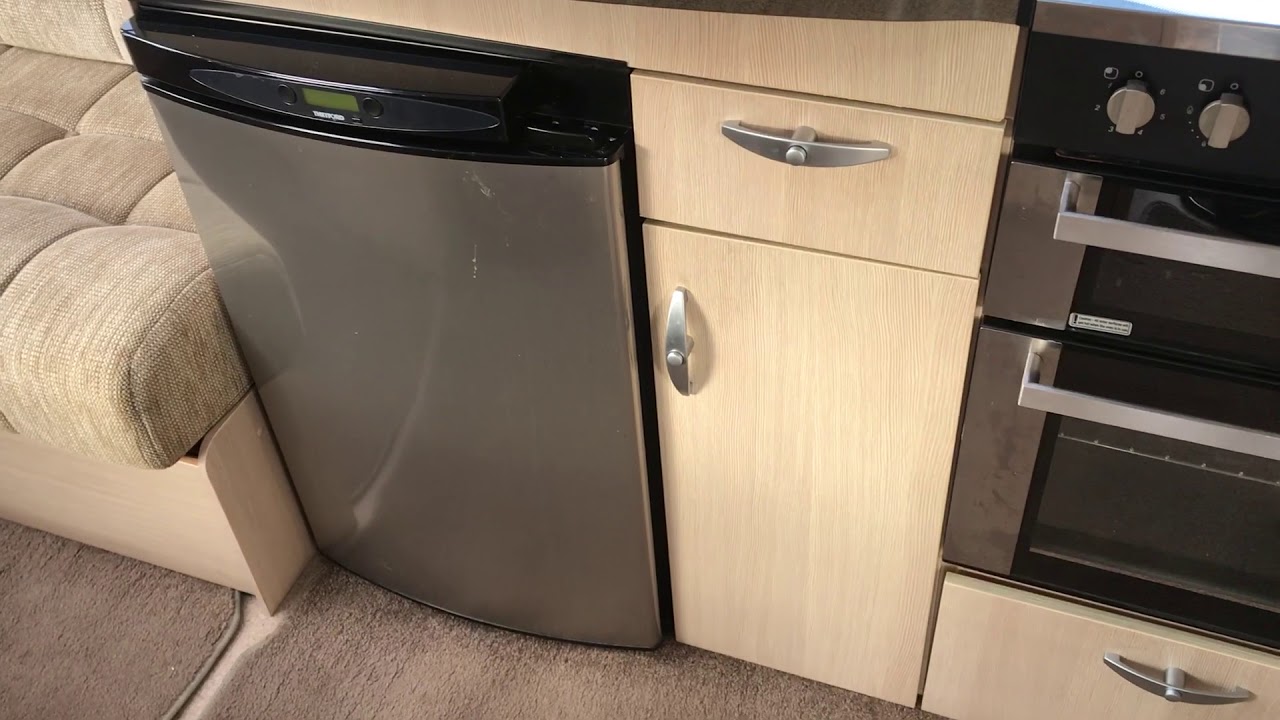 Sterling Eccles Topaz 2011 two berth rear washroom single axle wide body  caravan for sale £10500