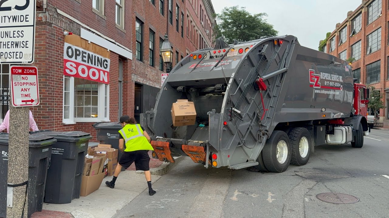 Ez Disposal&rsquo;s Brand New Garbage Truck VS Downtown Boston Trash