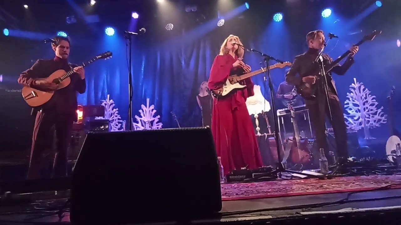 Darling West | Driving Home For Christmas | Chris Rea Cover | Parkteatret, Oslo  | 21\12\23