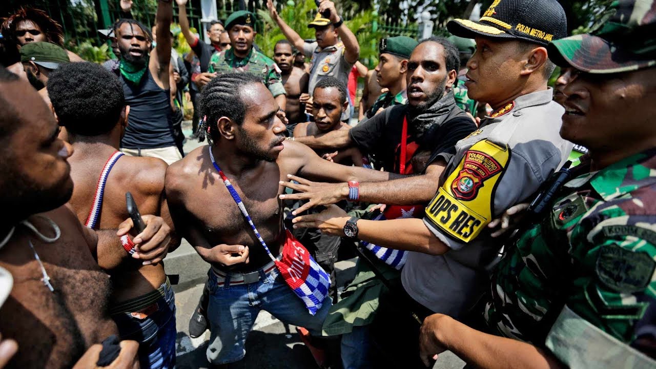 Indonesia deploys thousands of troops to Papua region to quell protests