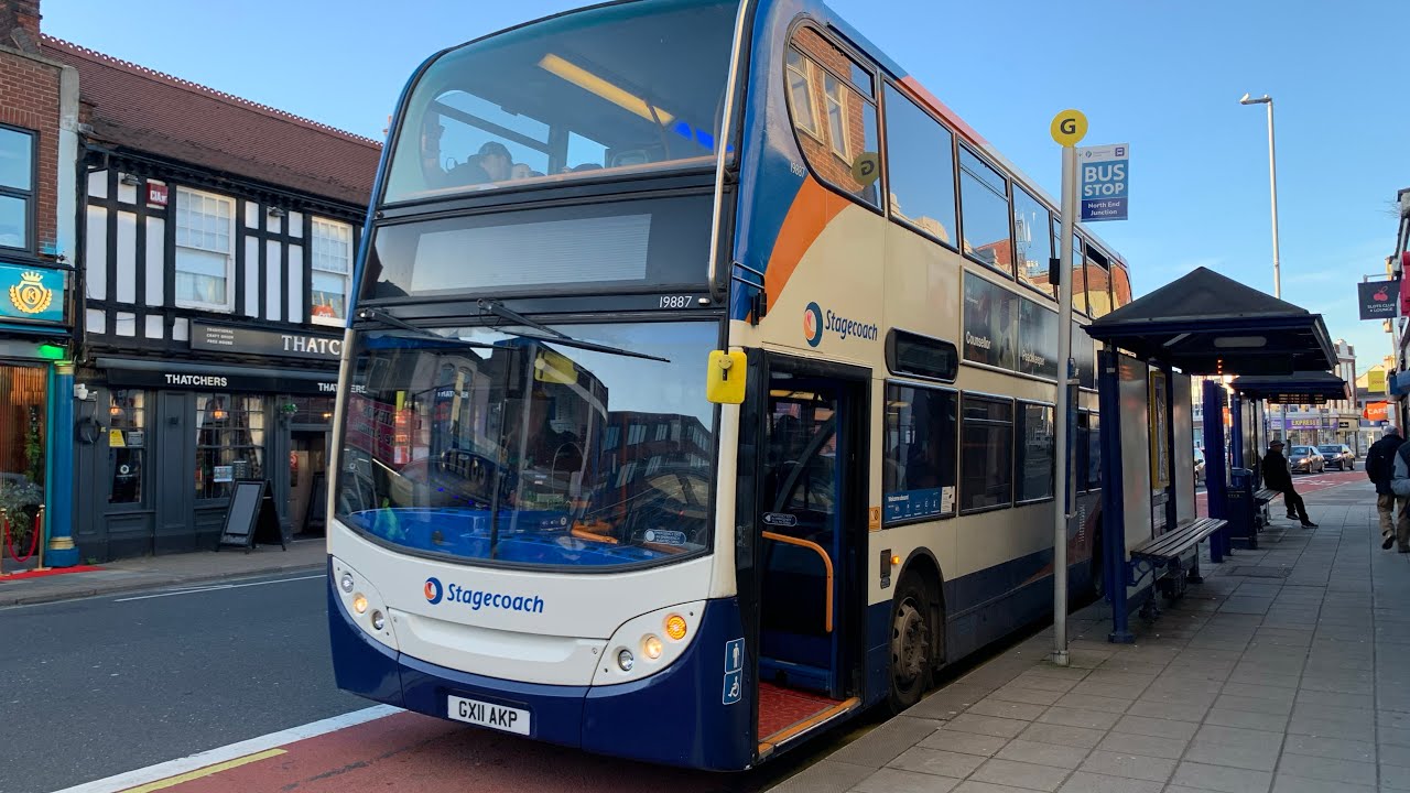 HOOVER!!! Stagecoach South 19887 | GXII AKP 700 to Gunwharf Quays