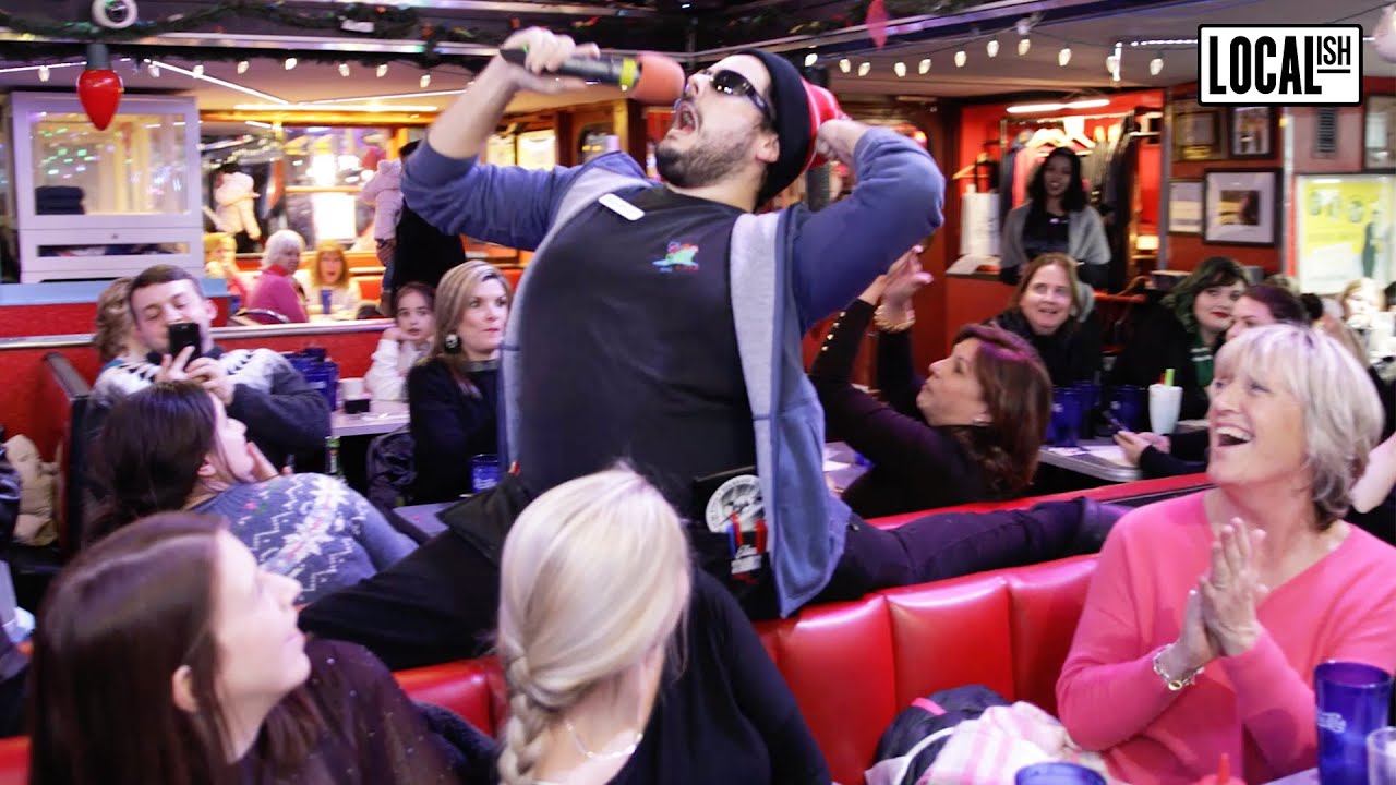 Ellen's Stardust Diner in New York City | Worth the Wait?