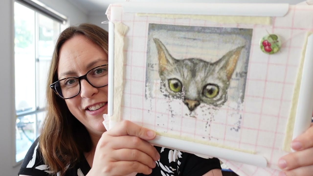 Flosstube #36 - Stitchy update, journal flip through, Gus's Custom Creations stand